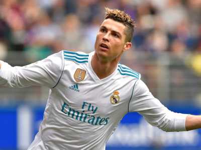 Cristiano Ronaldo (1985) 